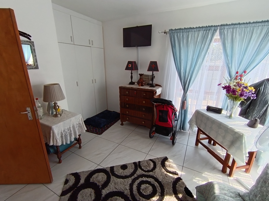 3 Bedroom Property for Sale in C Place Eastern Cape